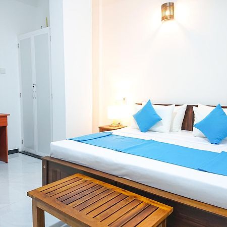 The Blue Haze Weligama Otel Dış mekan fotoğraf